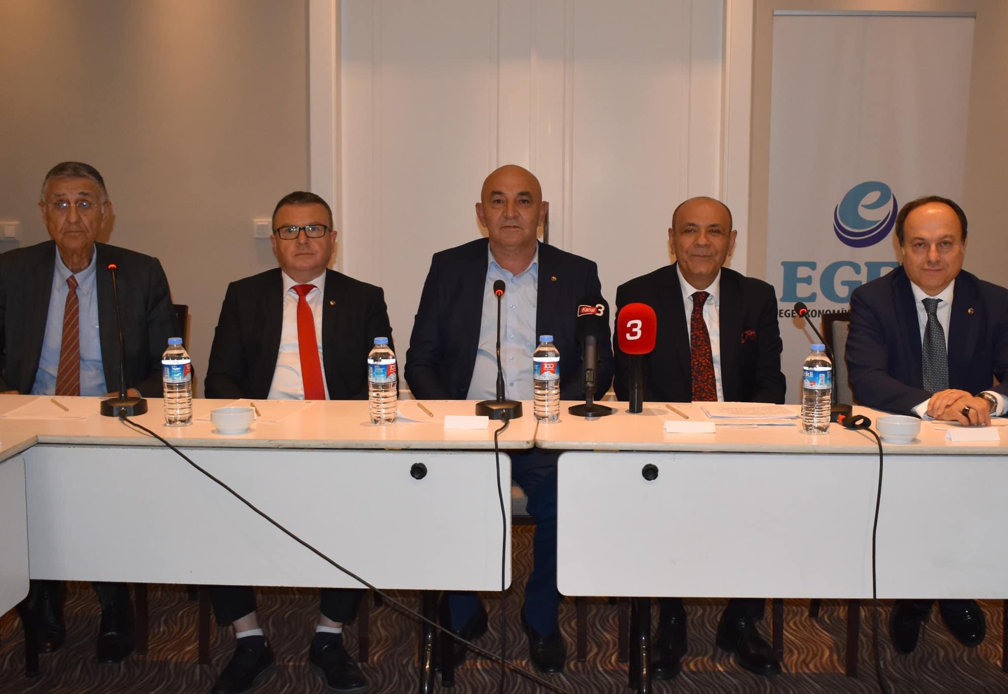 Başkan İşlek EGEV'in Toplantısına Katıldı