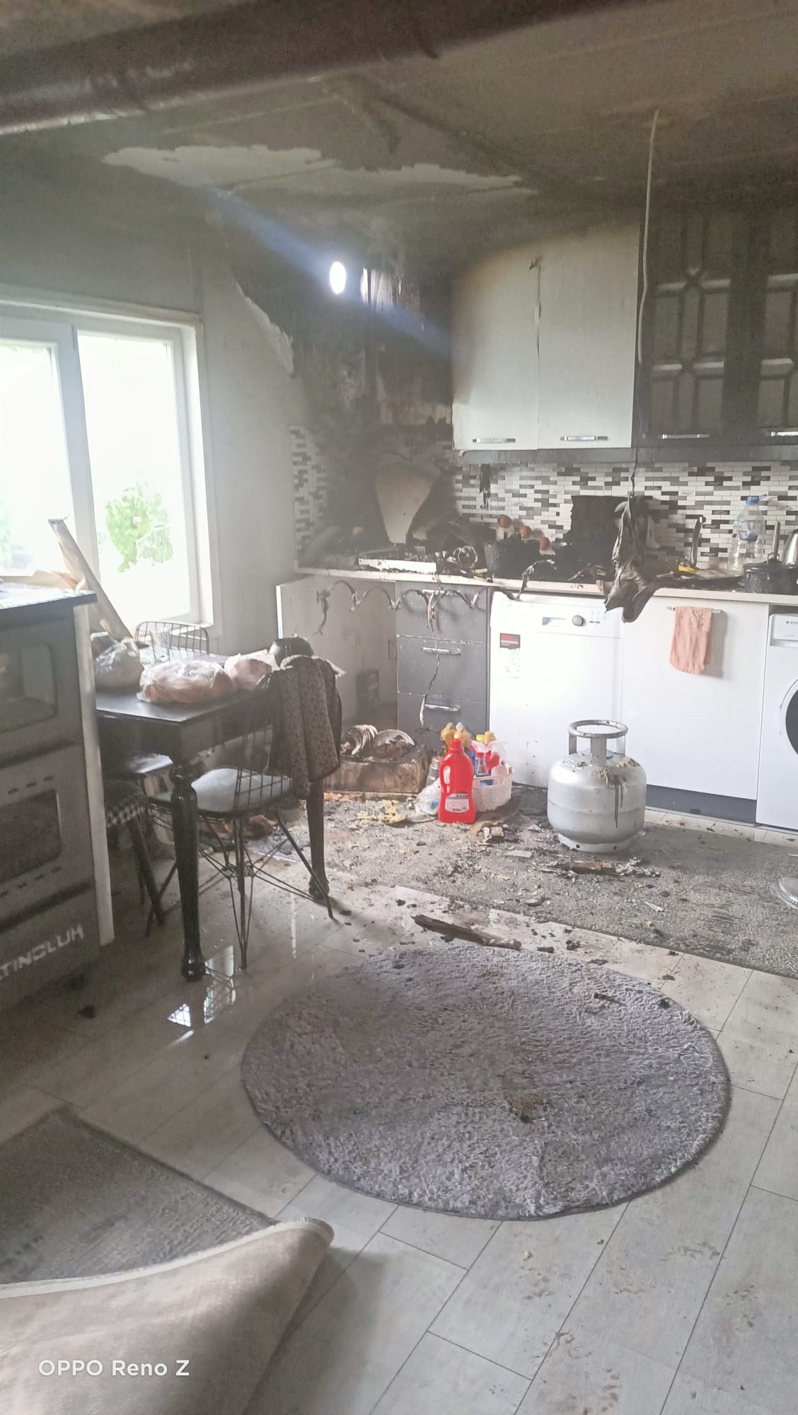 Bahçe Evinde Çıkan Yangın Mahallede Panik Yarattı