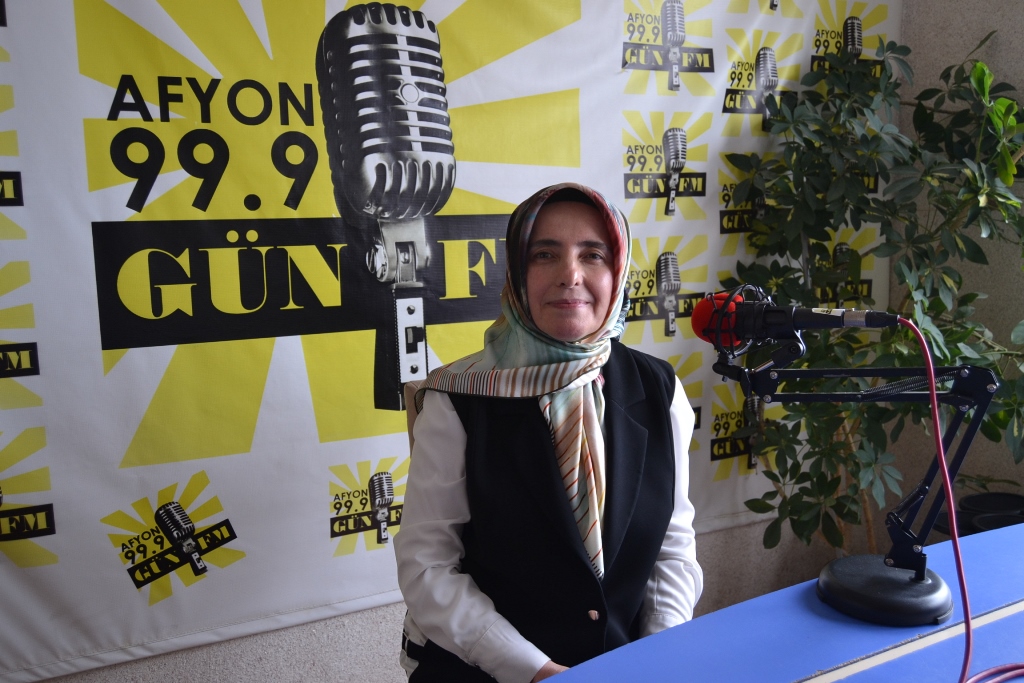 "AKÜ İLAHİYATTA 1018 ÖĞRENCİ ÖĞRENİM GÖRÜYOR"