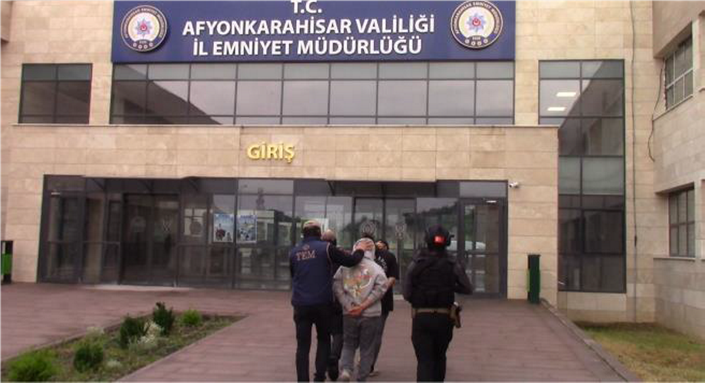 AFYON'DA DEAŞ OPERASYONU!