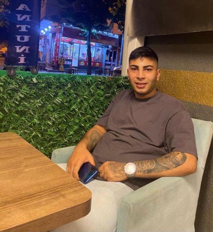 Lunaparkta Kan Aktı: 2 Ölü! Polisin kavgayı ayırmak için silahla bacaklarına ateş ettiği şahıs hayatını kaybetti