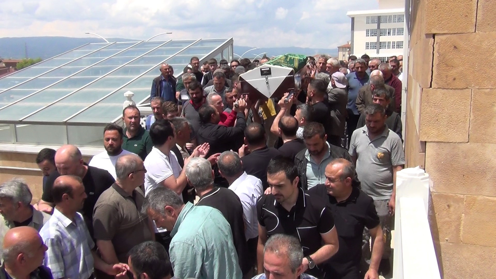 Hastane Morgunda Cesetler Karıştı: Teslim edilen cesedin kendilerine ait olmadığını fark edince yanlışlık ortaya çıktı