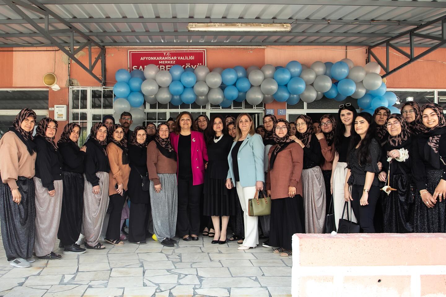 Sadıkbey Mahallesi'nde El Emeği Sergisi
