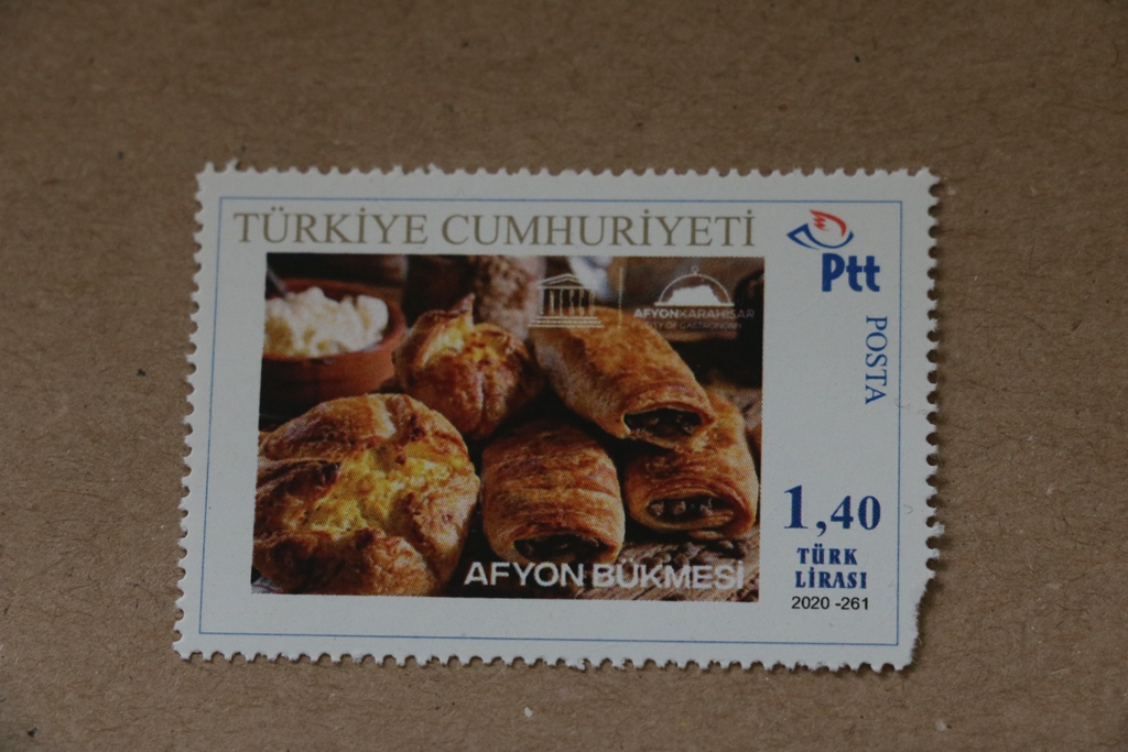AFYONKARAHİSAR VALİLİĞİ TARİHE PULLARLA NOT DÜŞMÜŞTÜ