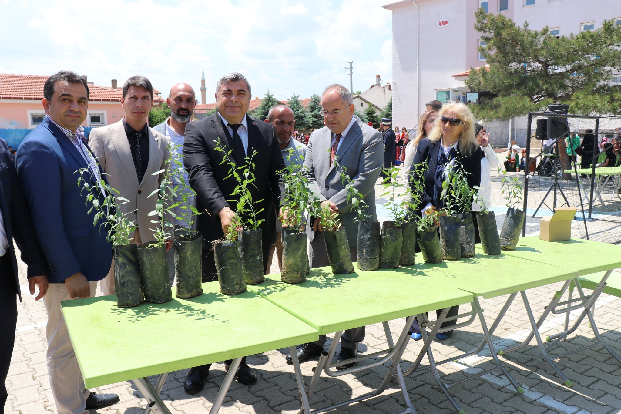 Müdür Sünnetci Kermese Katıldı