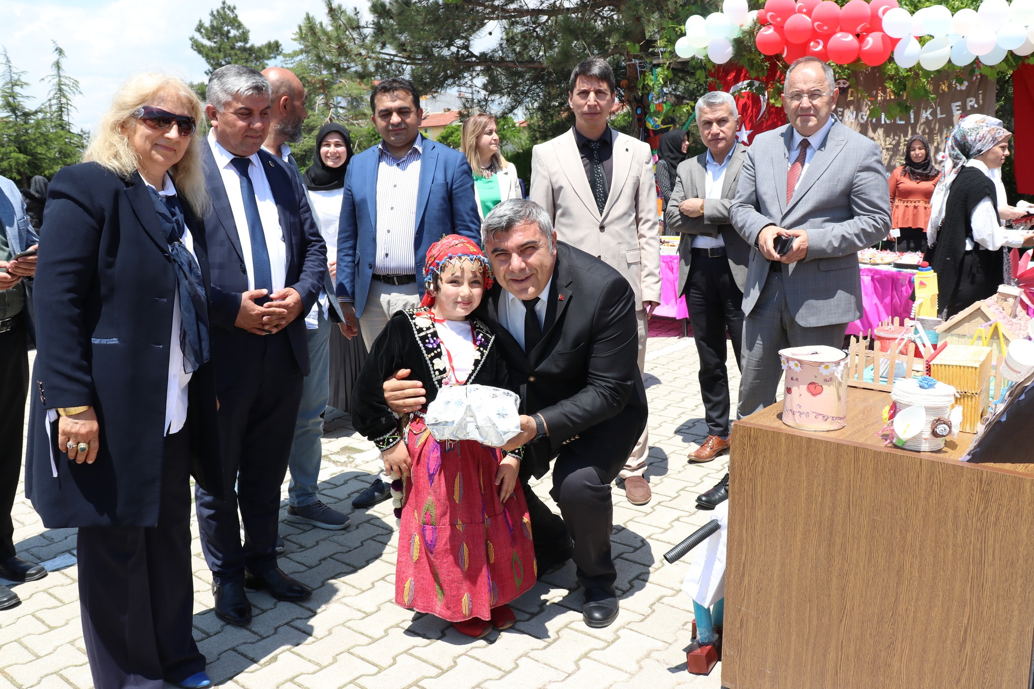 Müdür Sünnetci Kermese Katıldı