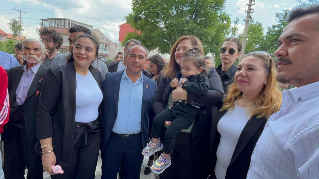 BAŞKAN KÖKSAL MAHALLE SAKİNLERİYLE BULUŞTU