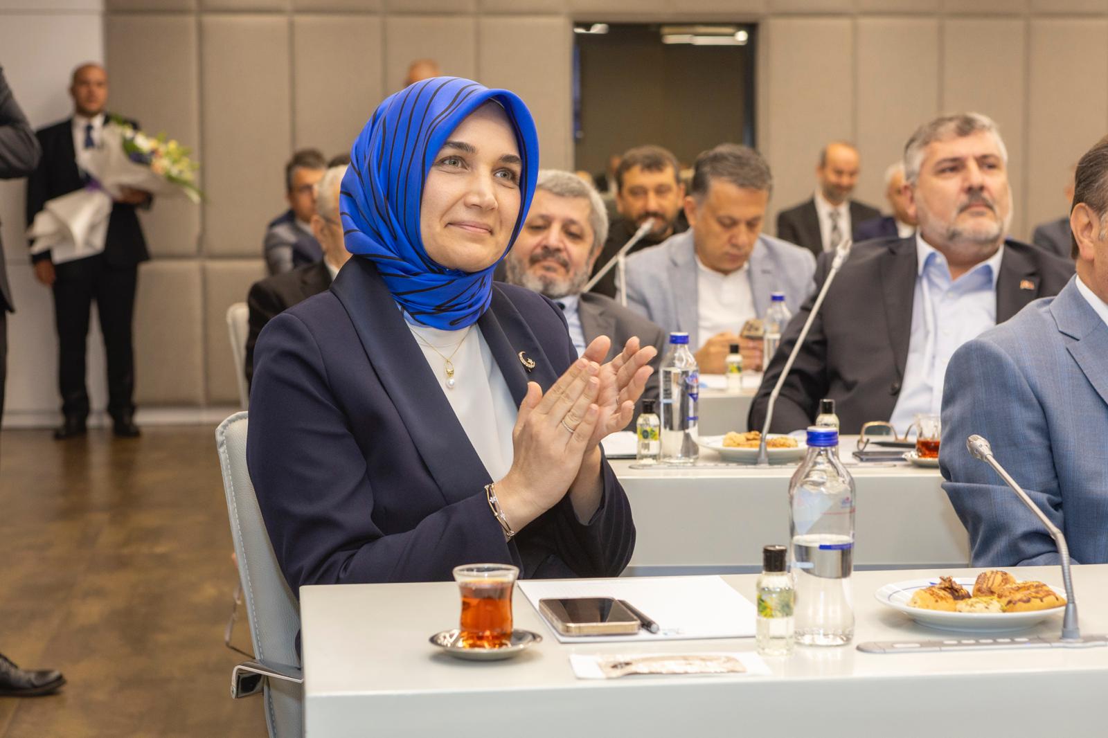 Afyonkarahisar Valisi Doç. Dr. Kübra Güran Yiğitbaşı, BİK 32. Dönem 6. Genel Kurul Toplantısı'na Katıldı