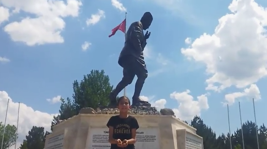 HÜRRİYET İLKOKULU ÖĞRENCİLERİ FARKINDALIK OLUŞTURDU