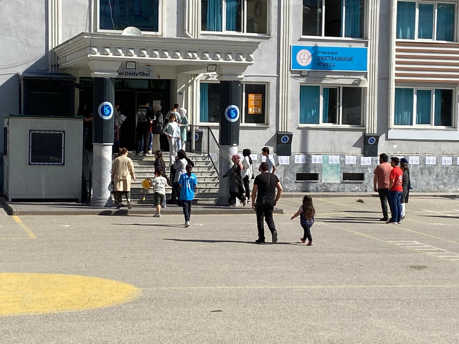 Afyonkarahisar'da LGS heyecanı başladı