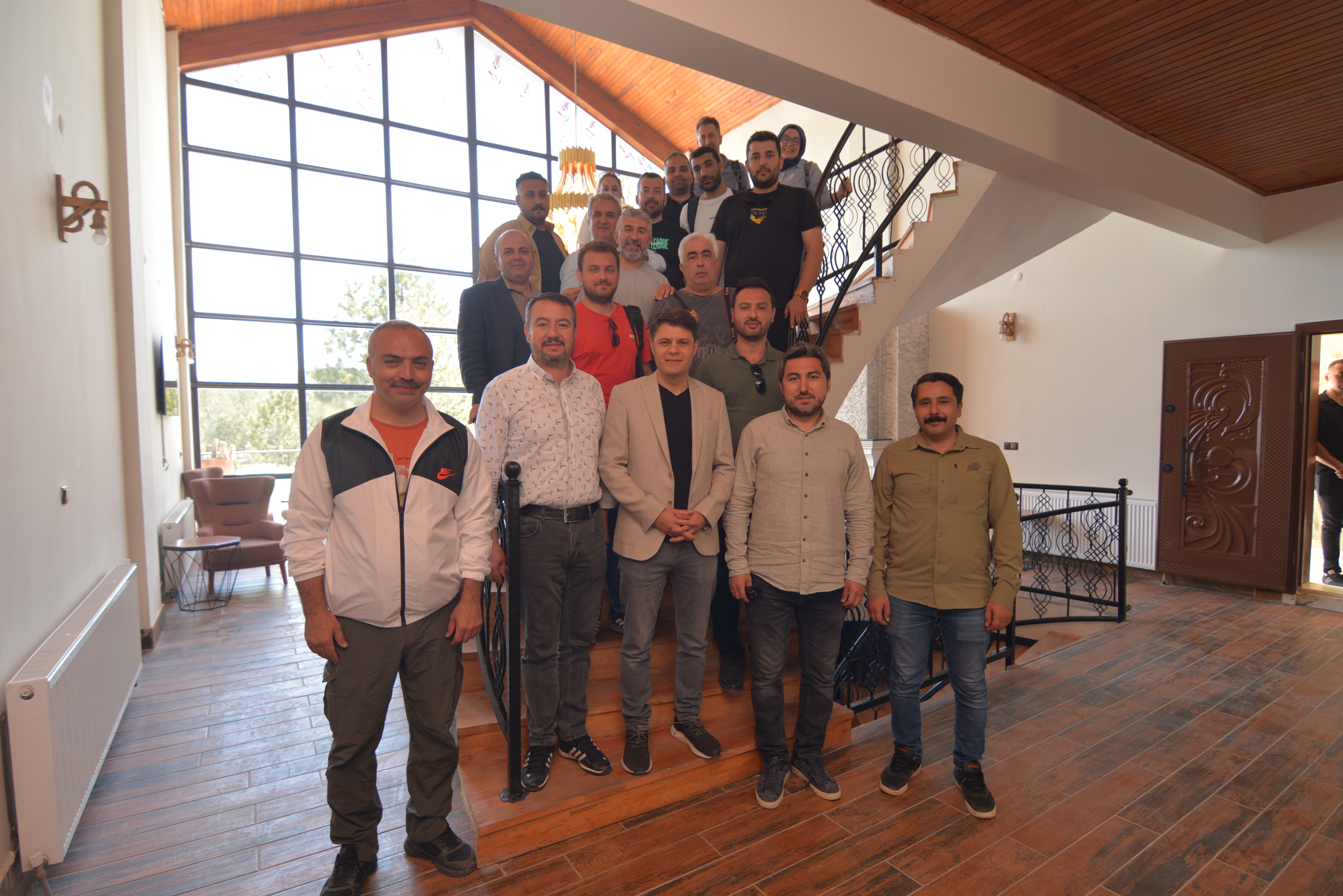 ULUSLARARASI BASIN MENSUPLARI  AFYONKARAHİSAR'DA