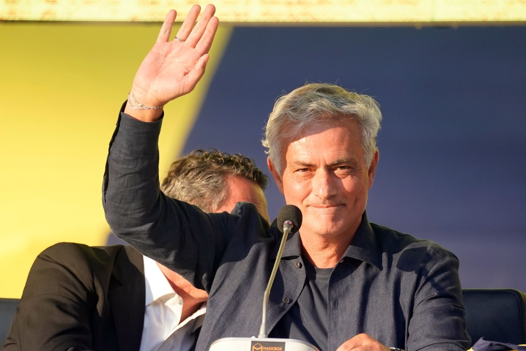 FENERBAHÇE’DE PATRON NETLEŞTİ