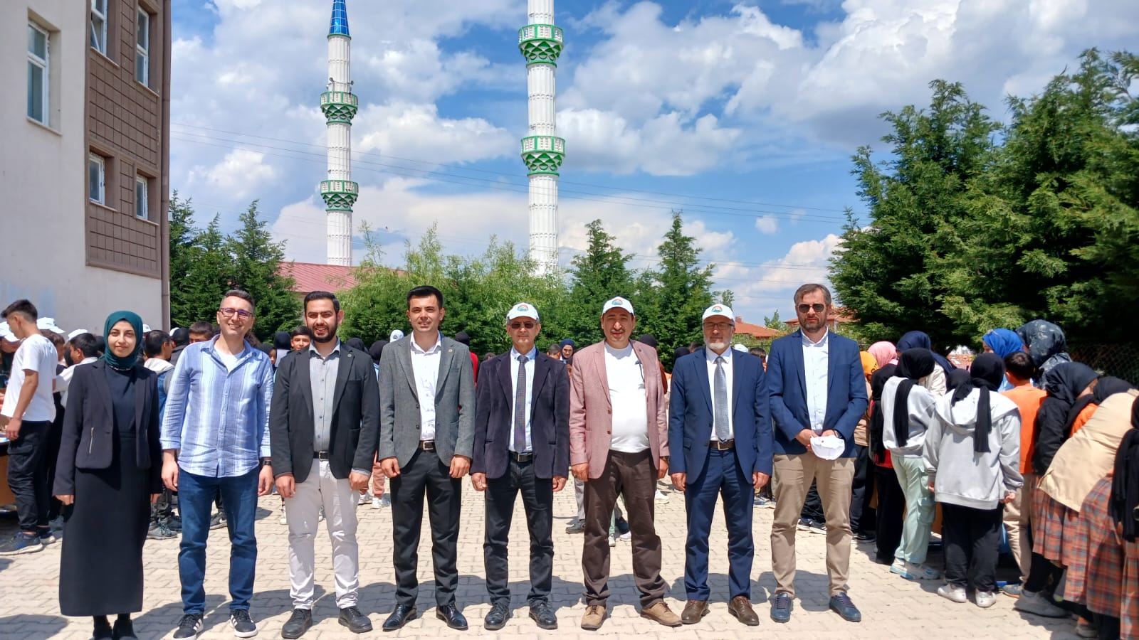 Afyon Kocatepe Üniversitesi ile Döğer Anadolu İmam Hatip Lisesi Arasında İşbirliği