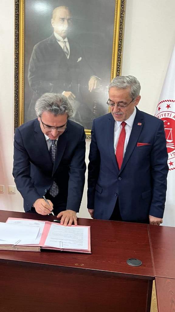 AFYON'DA EĞİTİM TESİSİ PROTOKOLÜ İMZALANDI