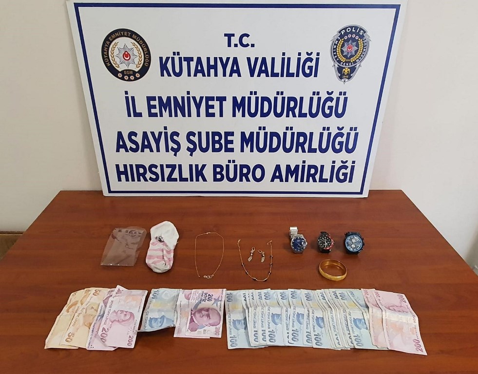 HIRSIZLIK OLAYINA KARIŞAN 3 ZANLI AFYON'DA YAKALANDI