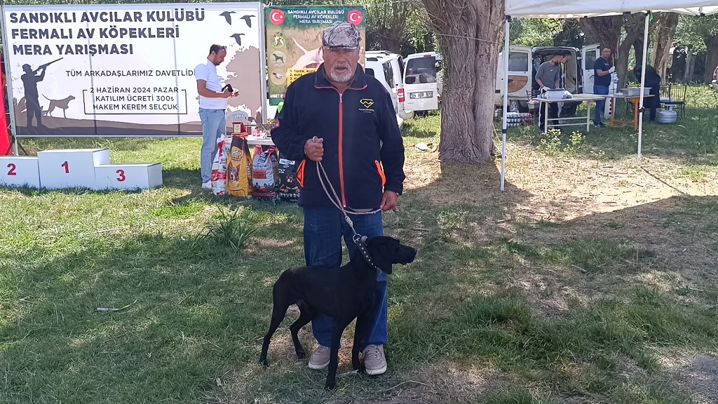 FERMALI AV KÖPEKLERİ MERA YARIŞMASI DÜZENLENDİ