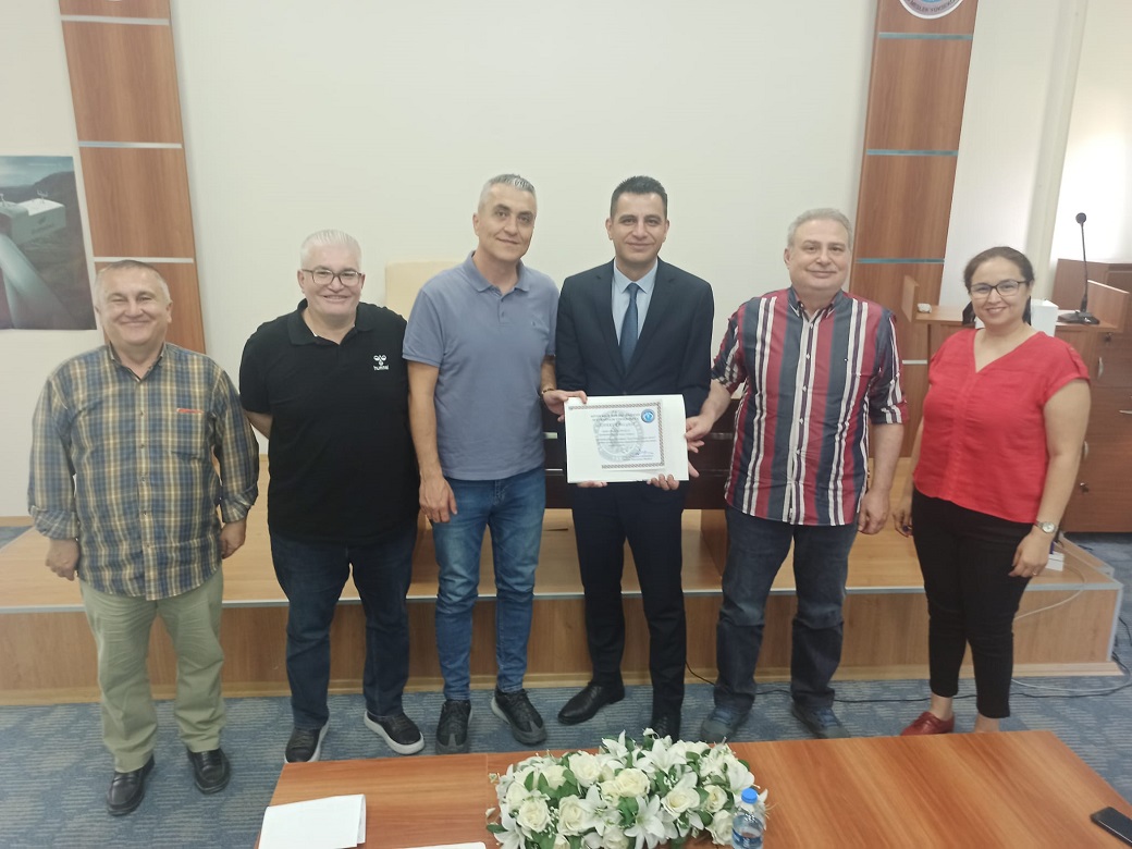AKÜ MYO ÖĞRENCİLERİNE YEREL YÖNETİMLER SEMİNERİ