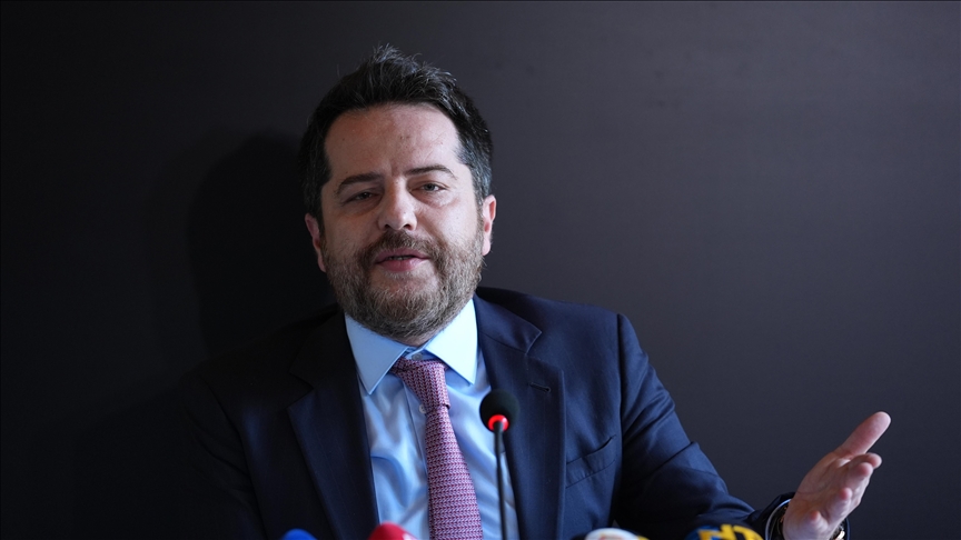 Sarı Kırmızılı Camiadan Üzücü İstifa