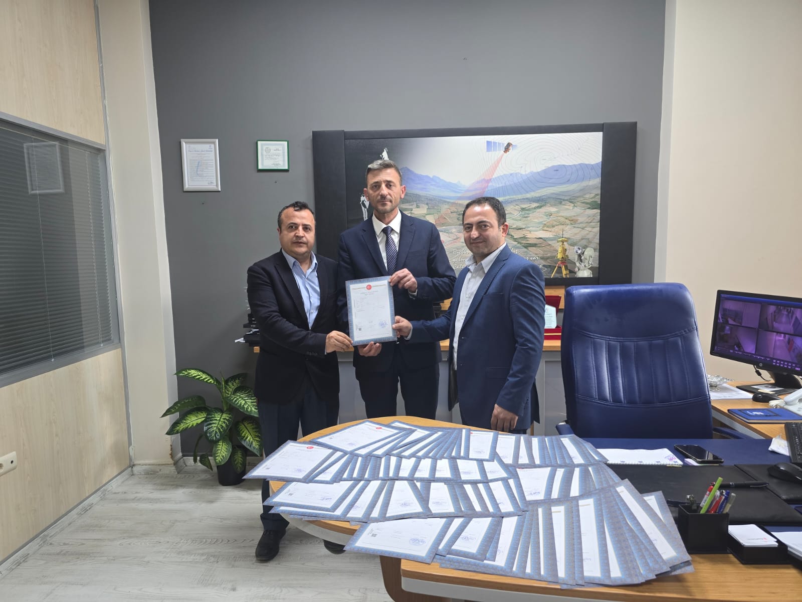 "KAMULAŞTIRMA ÇALIŞMALARINDA ÖNEMLİ BİR MESAFE KAT ETTİK"