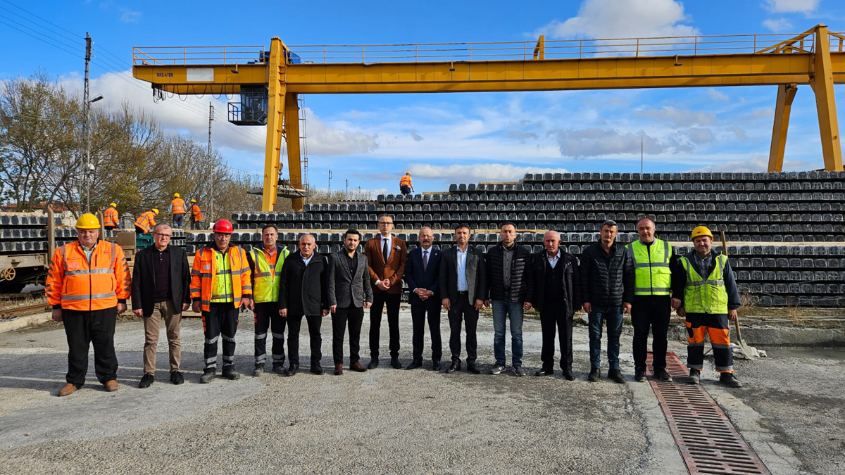 TAYTAK TCDD GENEL MÜDÜRÜ İLE GÖRÜŞTÜ AFYON'DA İŞÇİ ALIMI GERÇEKLEŞTİRİLECEK