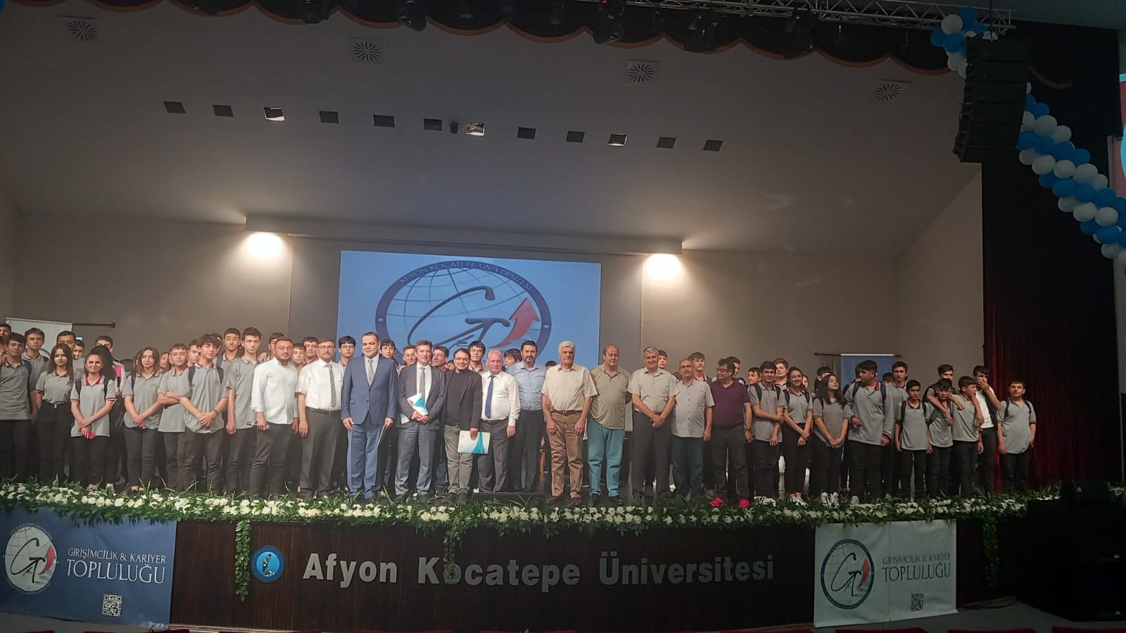 AKÜ'de  'Geleceği Şekillendiren Teknolojik İnovasyonlar' Paneli