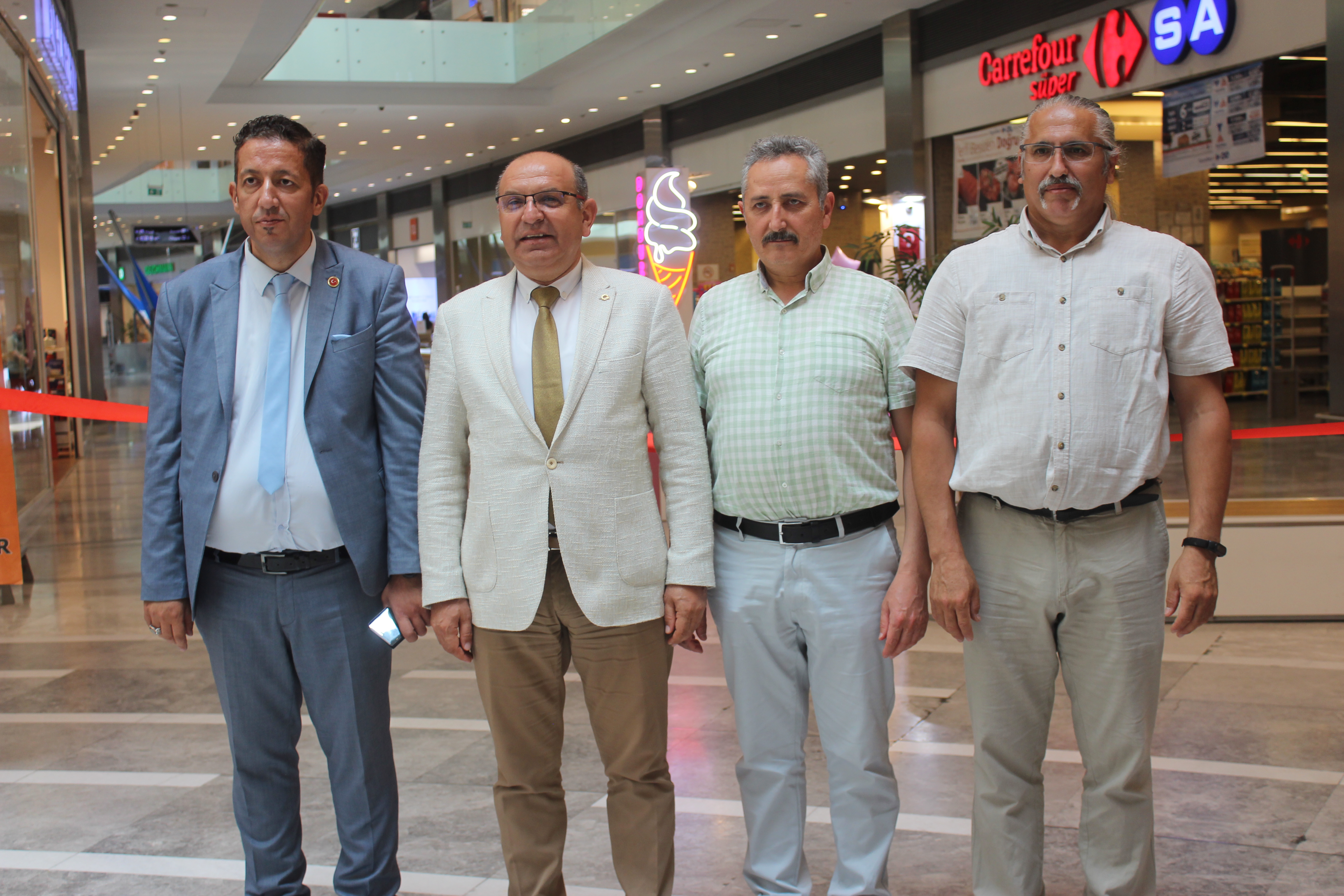 Maver Kemal Arsoy Ortaokulu/İlkokulu Sanat Şöleni Büyük İlgi Gördü: Genç Yeteneklerden Sanat Rüzgarı!