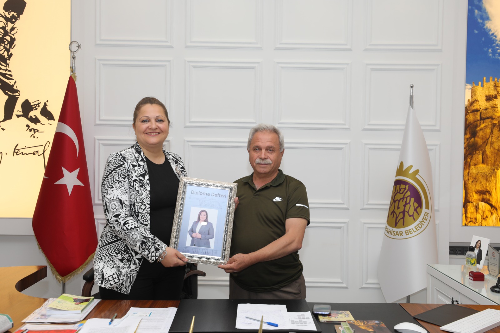 AFYAŞAD BAŞKAN BURCU KÖKSAL’I ZİYARET ETTİ