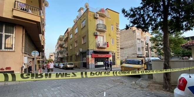 Kızı Annesinin Cansız Bedenini Buldu! Darp sonucu hayatını kaybeden kadının kocası her yerde aranıyor