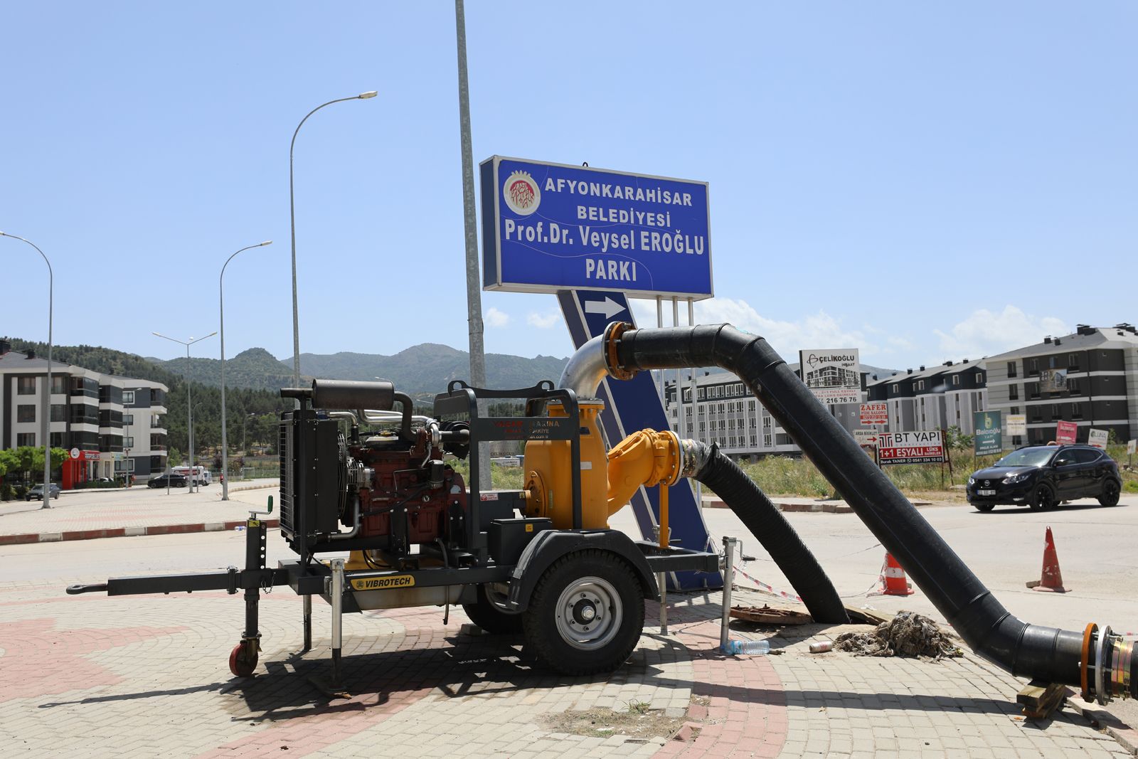 Başkan Köksal Kararlı Uydukent'in Kanalizasyon Sorununu Çözecek
