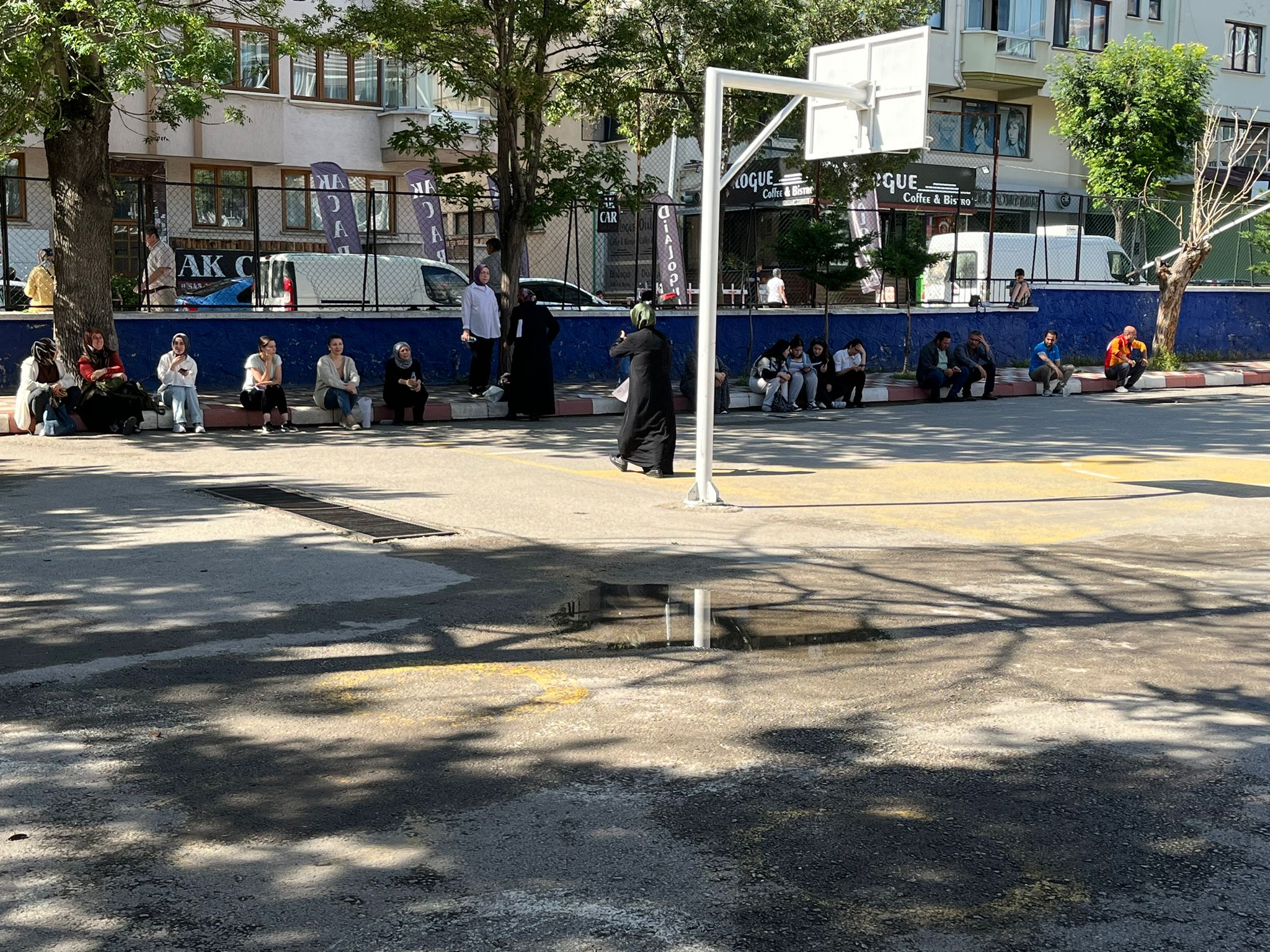 AFYON'DA YKS SINAVI AYT OTURUMU İLE DEVAM EDİYOR