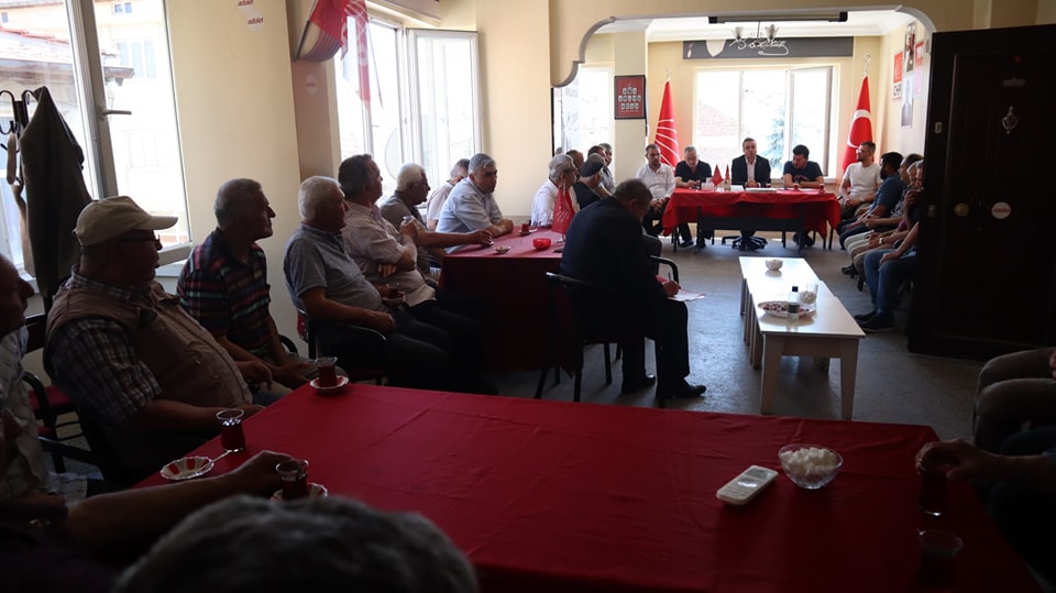CHP, Şuhut ve Çobanlar İlçelerinde Danışma Kurulları Gerçekleştirdi