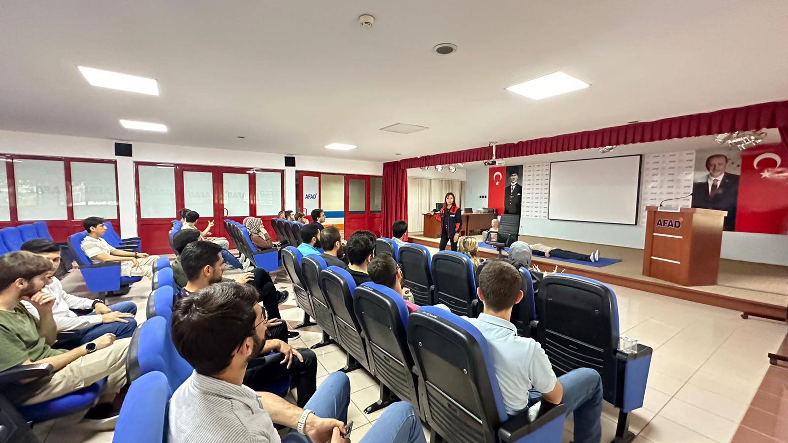 Afyonkarahisar'da İHH Ve AFAD Ekiplerine Önemli Eğitim