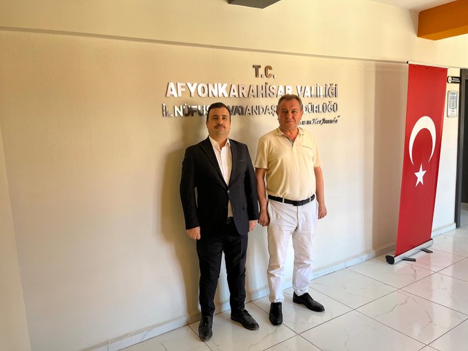 Müdür Tanyeri'ye Ziyaret Başkan Eryıldız'dan Geldi