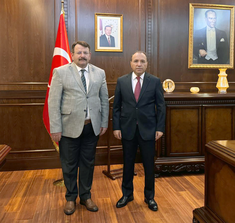 Emekliler Yılı Kapsamında Müdür Fidan’dan Rektör Karakaş’a Ziyaret