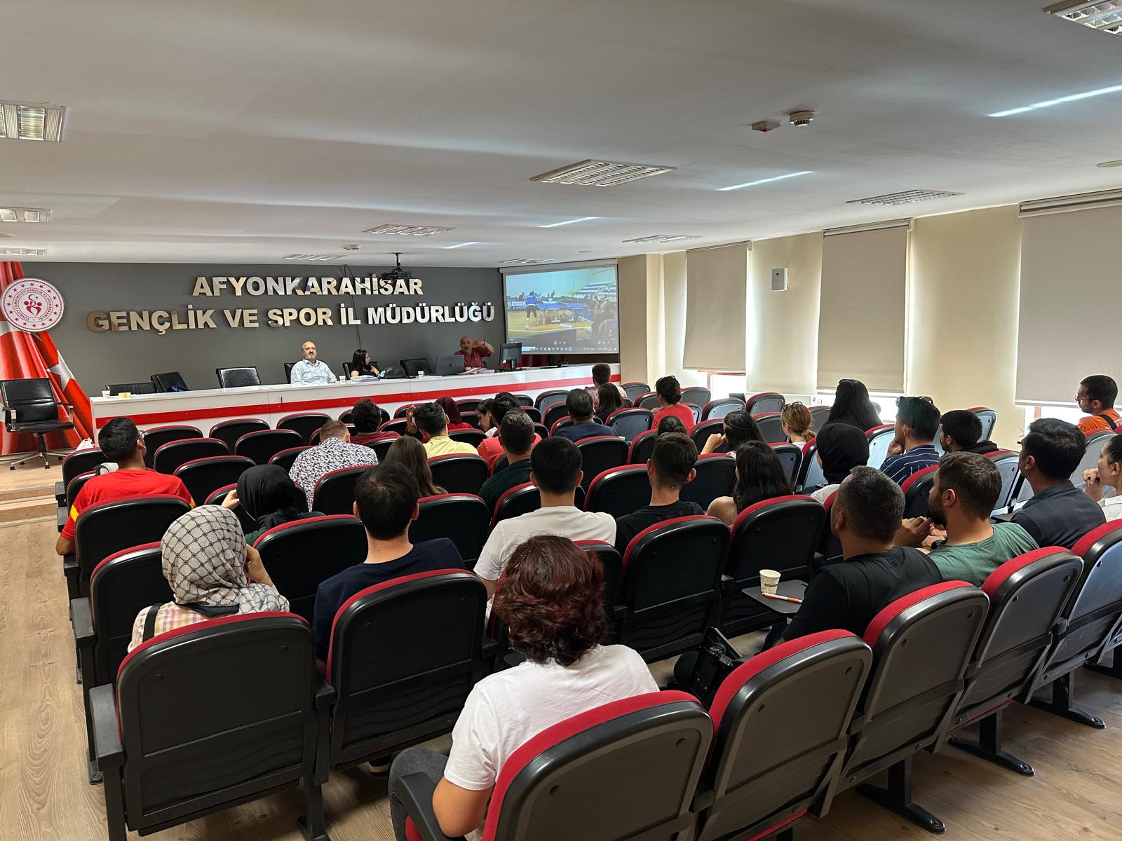 Gençlik ve Spor İl Müdürlüğü Anlamlı Eğitime Ev Sahipliği Yaptı
