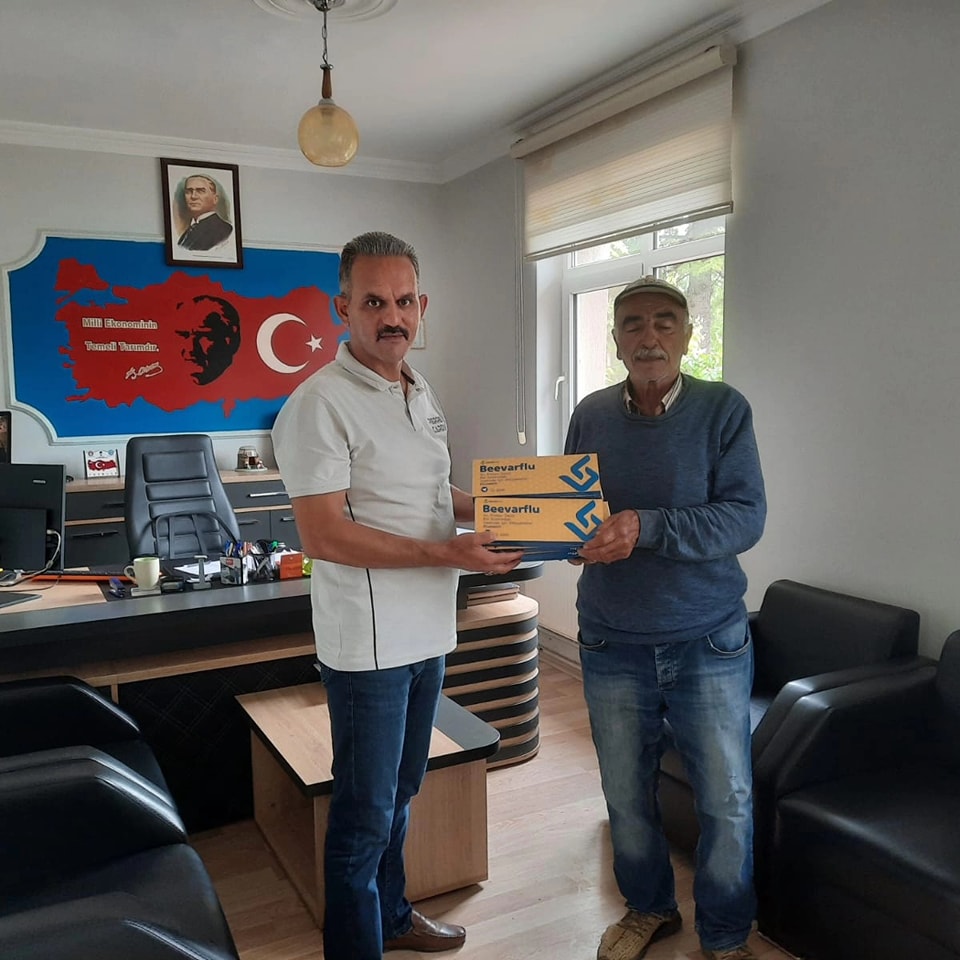 Başmakçı da Arıcılara Yönelik Destekler Sürüyor