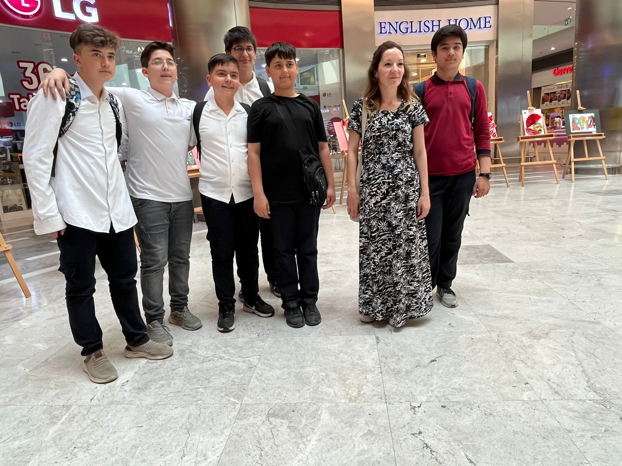 "ÖĞRENCİLERİMİZİN ESERLERi BÜYÜK İLGİ GÖRDÜ"