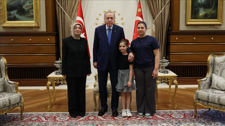 Cumhurbaşkanı Erdoğan, Ayşe Ateş'i Kabul Etti