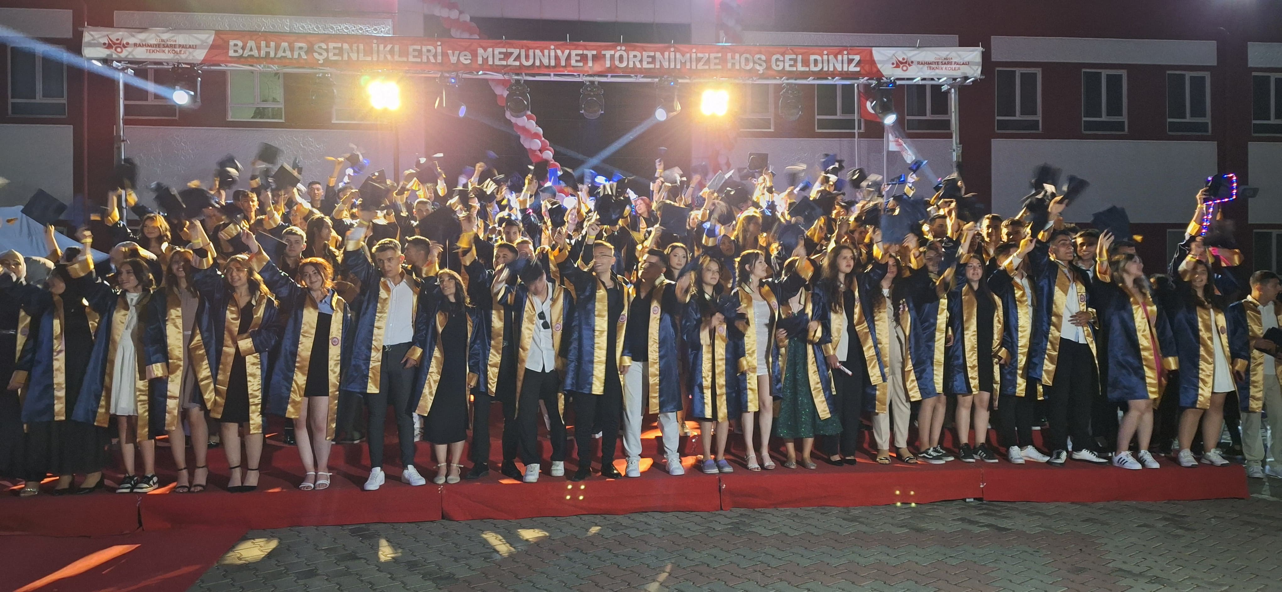 RSP 7. Dönem Mezunlarını Keplerini Yeni Umutlara Fırlattı!