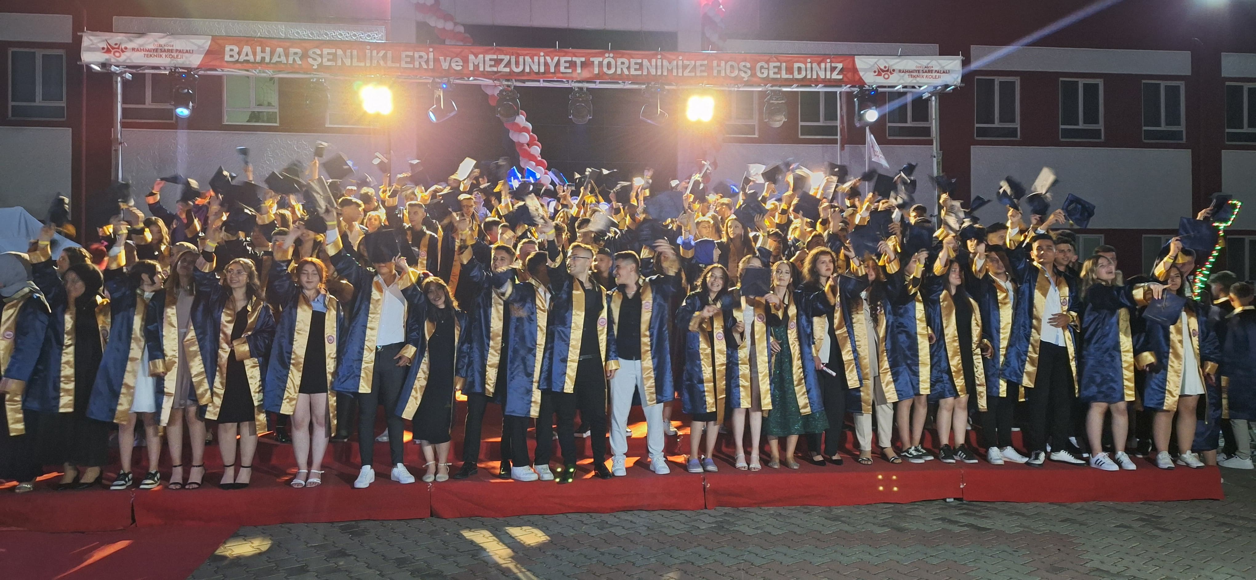 RSP 7. Dönem Mezunlarını Keplerini Yeni Umutlara Fırlattı!