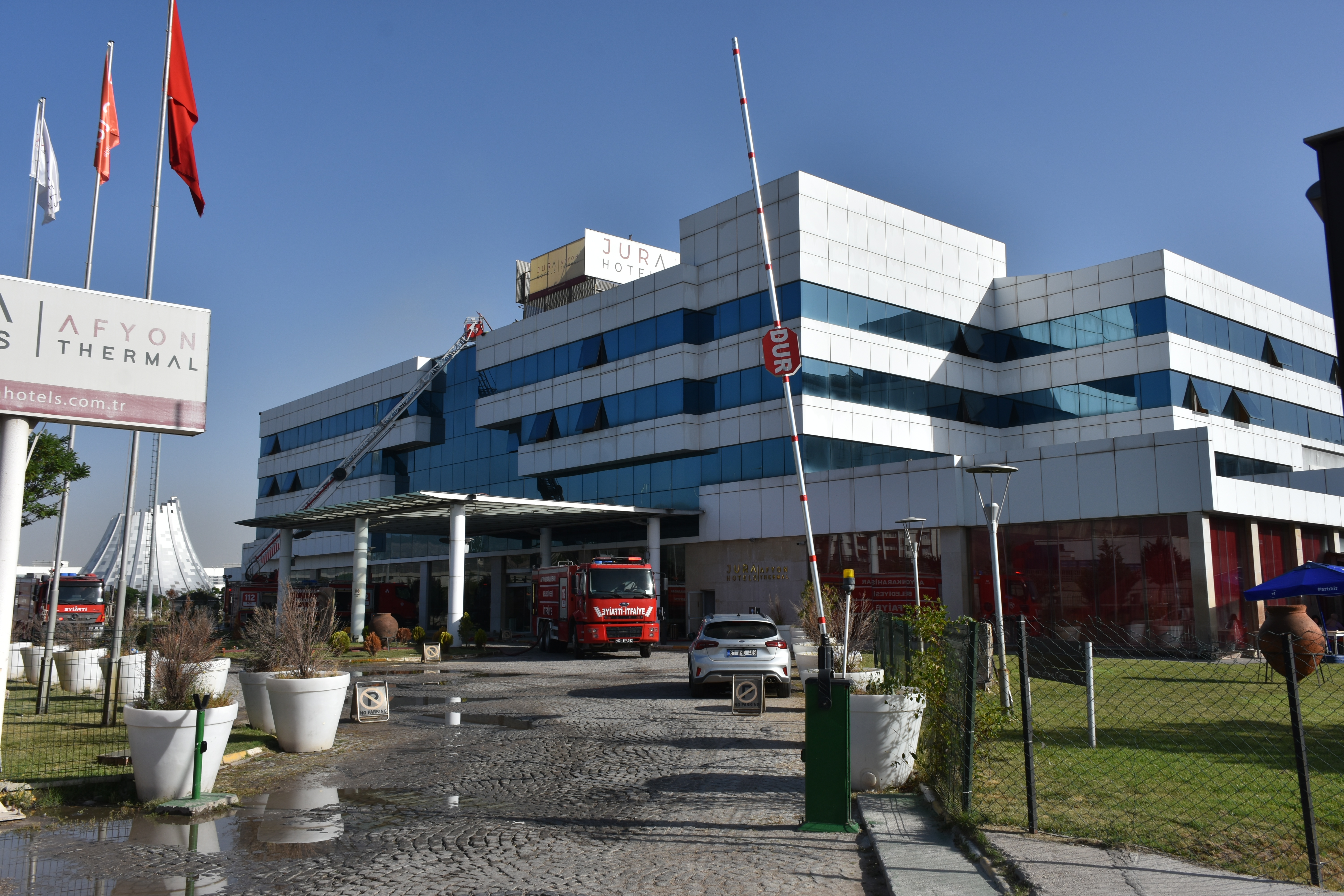Termal Otelde Çıkan Yangın Söndürüldü: Dumandan etkilenen 6 kişinin sağlık durumları hakkında bilgi verildi