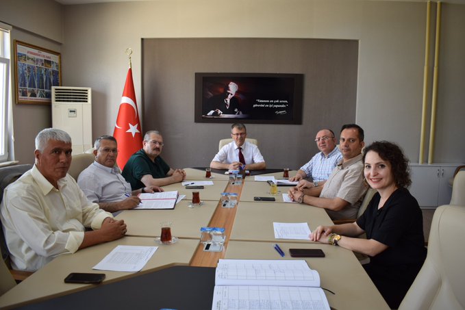 Encümen Toplantısına Genel Sekreter Bilim Başkanlık Etti
