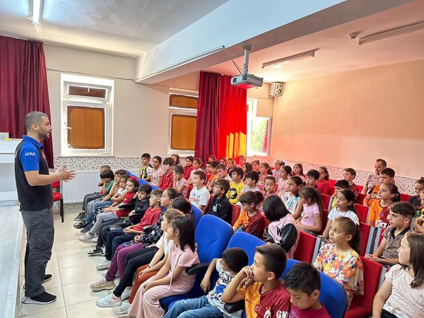 Minik Kahramanlar Yetişiyor!