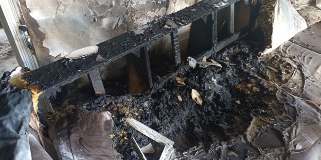 Uyurken Şarjda Bıraktı: Batarya bomba gibi patladı