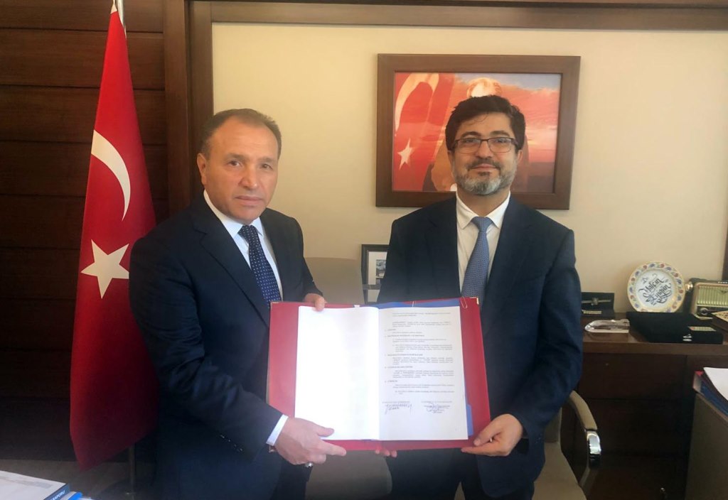 REKTÖR PROF. DR. KARAKAŞ ANKARA'DA TEMASLARDA BULUNDU
