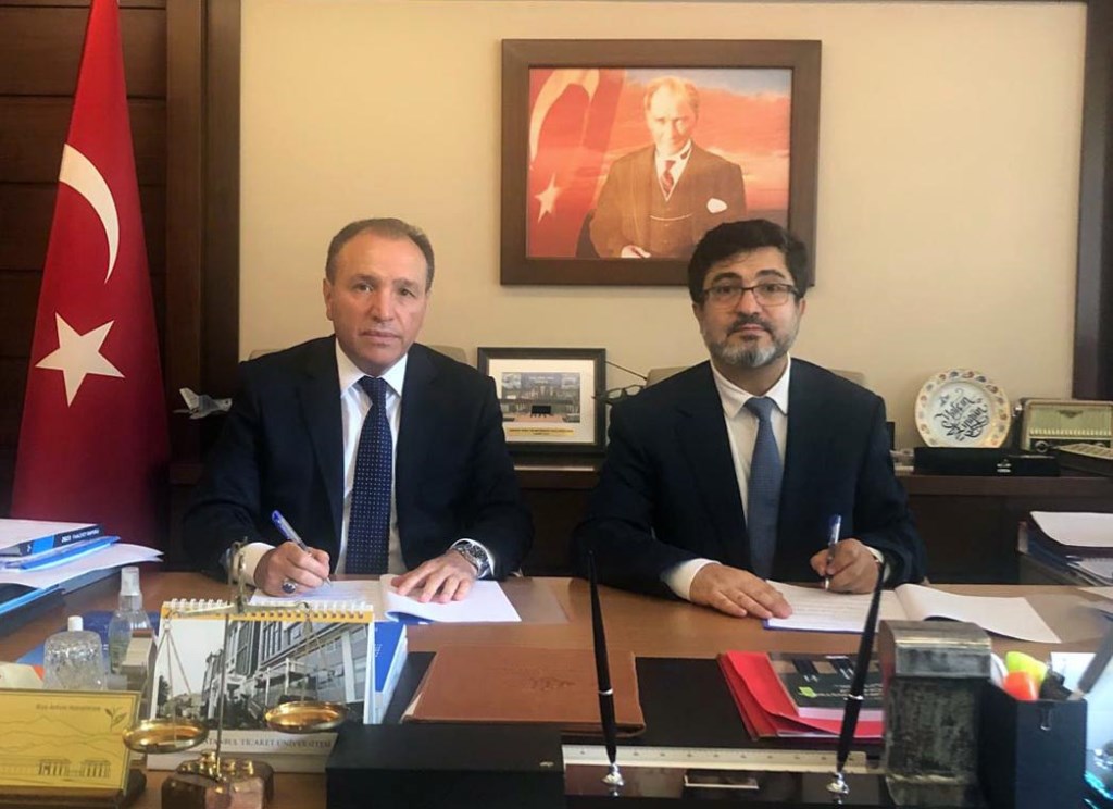 REKTÖR PROF. DR. KARAKAŞ ANKARA'DA TEMASLARDA BULUNDU