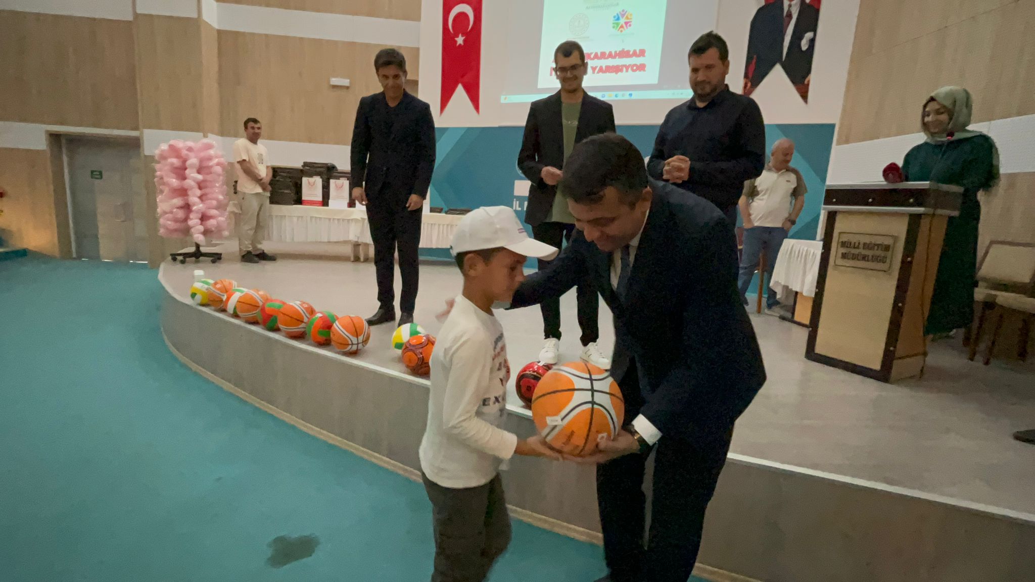 “İyilikler Paylaştıkça Çoğalır”
