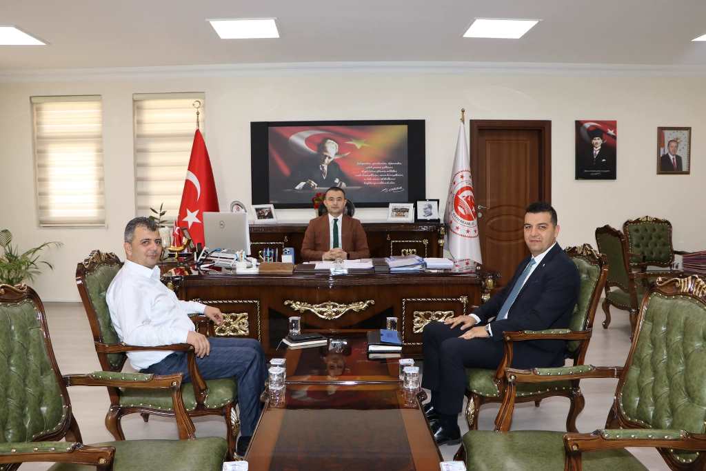 EMİRDAĞ BELEDİYE BAŞKAN YARDIMCISI MEHMET EMİN KALENDER OLDU
