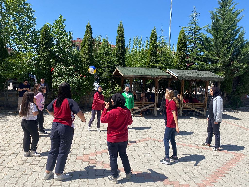 KÜLTÜR ŞENLİĞİNE KATILIM YOĞUN OLDU