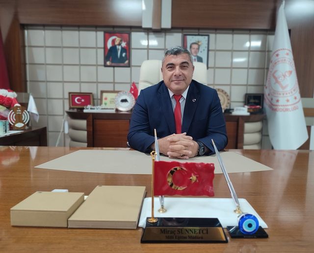 Müdür Sünnetci Öğrencilerine İyi Tatiller Diledi